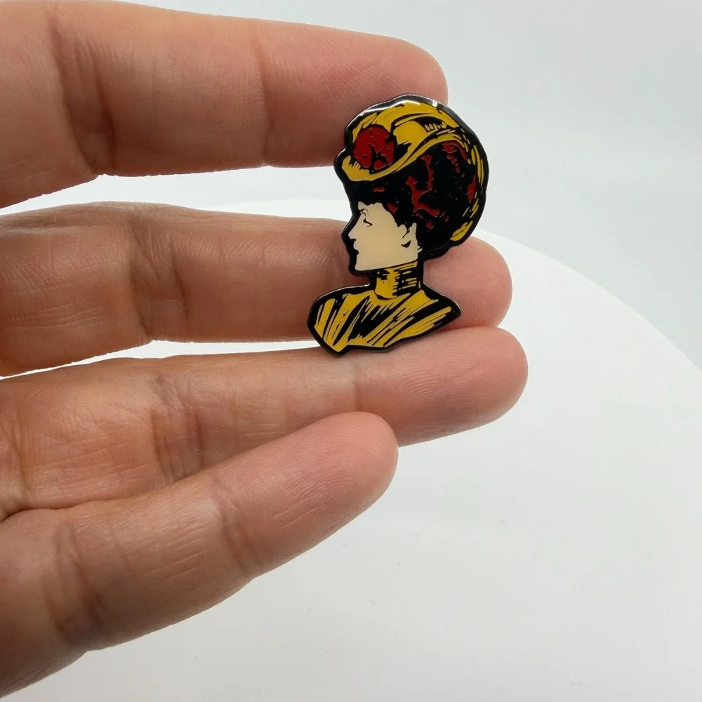 Vintage Style Lady Silhouette Enamel Pin Portrait Brooch Unique Retro Accessory